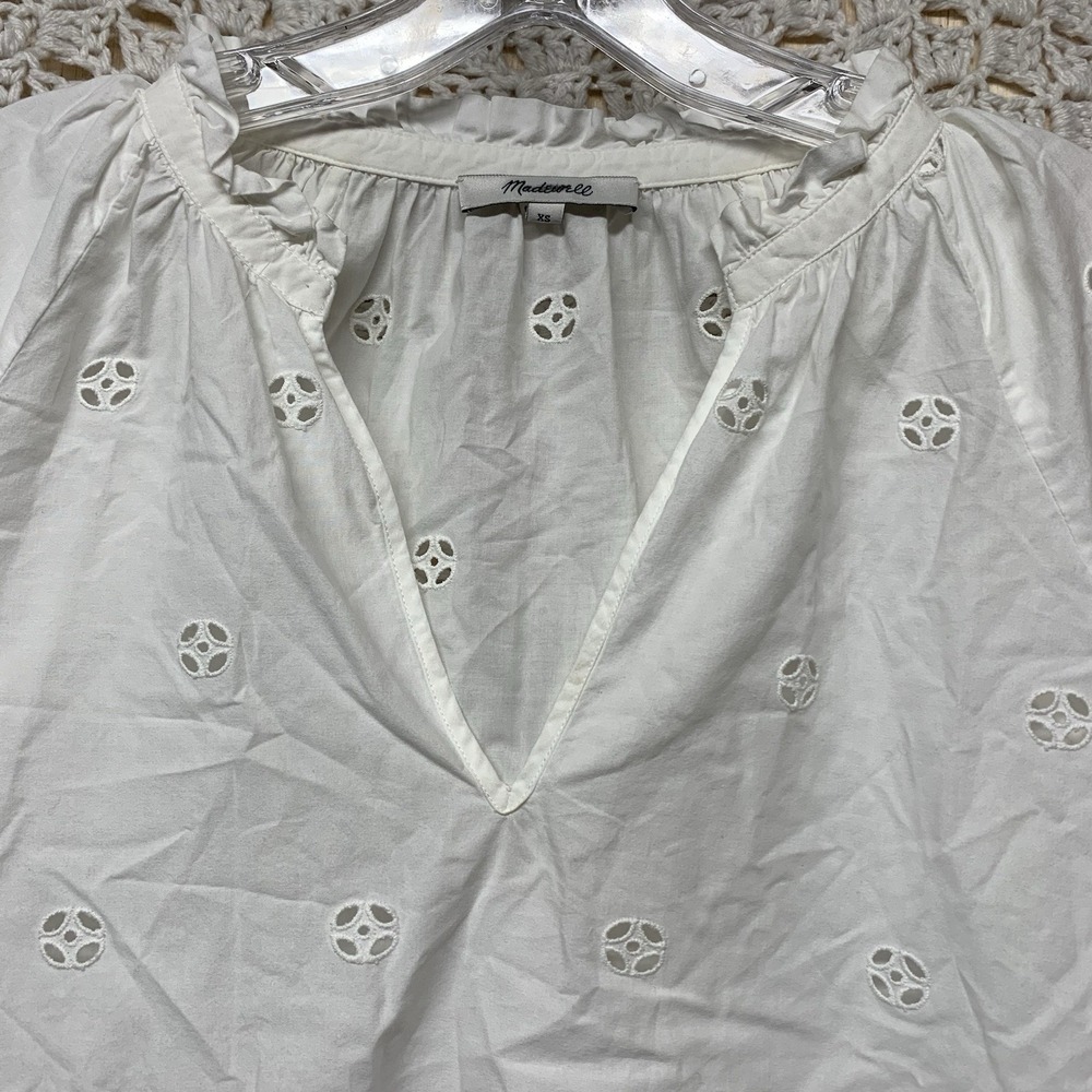 Madewell Eyelet Popover Blouse Top Shirt Women XS White Scalloped Blouse G1542 - Picture 2 of 10